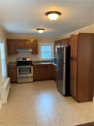 14 Wallace Avenue 2, Warwick, RI 02886