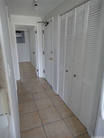 2211 Ala Wai Boulevard 2103, Honolulu, HI 96815