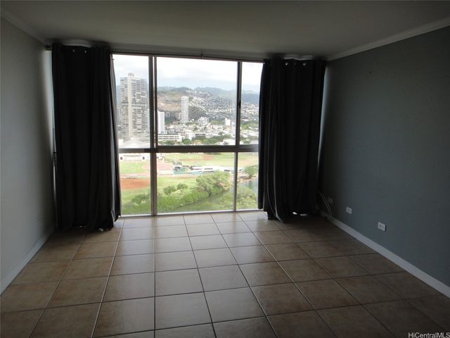 2211 Ala Wai Boulevard 2103, Honolulu, HI 96815