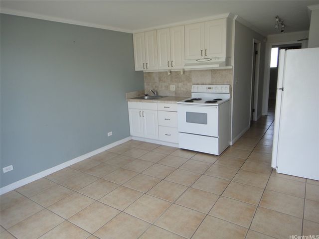 2211 Ala Wai Boulevard 2103, Honolulu, HI 96815