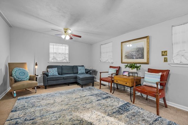 18 Orlando Drive, Chattanooga, TN 37415