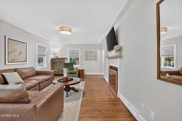 2657 Cheltenham Road, Toledo, OH 43606