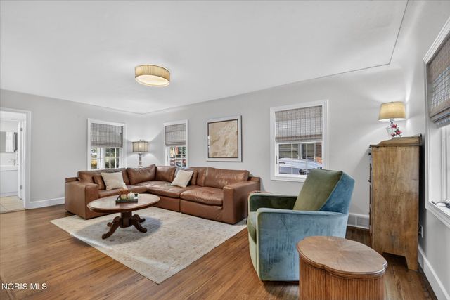 2657 Cheltenham Road, Toledo, OH 43606