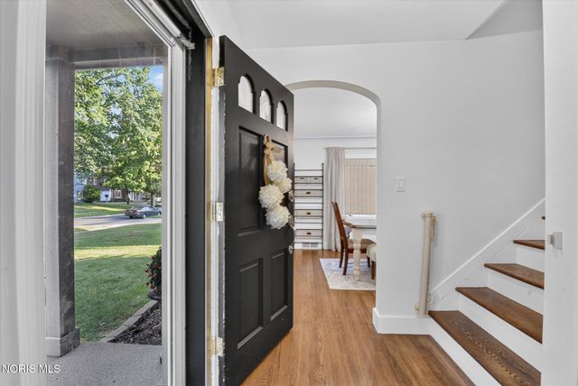 2657 Cheltenham Road, Toledo, OH 43606