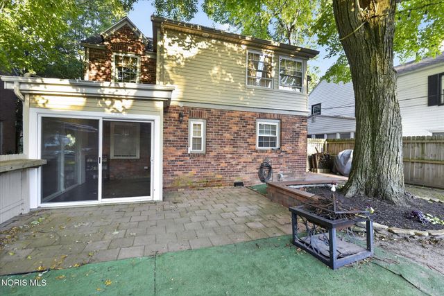 2657 Cheltenham Road, Toledo, OH 43606