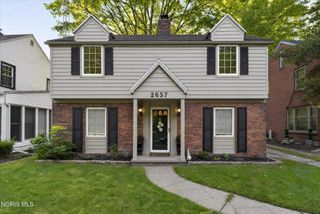 2657 Cheltenham Road, Toledo, OH 43606