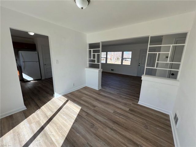 8035 Arrowwood CT, Norfolk, VA 23518