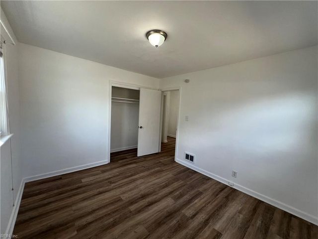 8035 Arrowwood CT, Norfolk, VA 23518