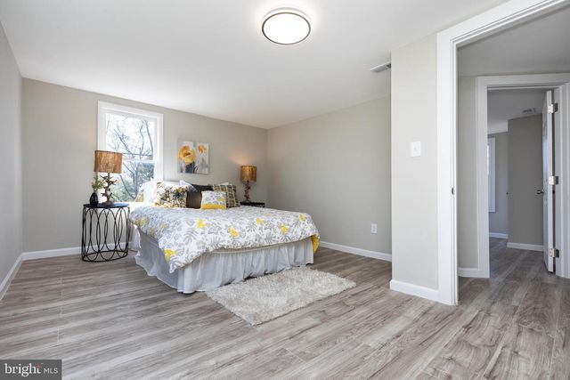 2407 HAMMONDS FERRY RD, Halethorpe, MD 21227