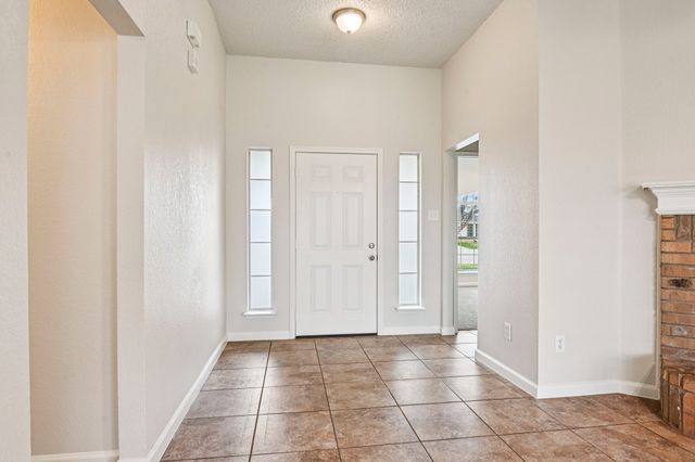 449 Cambridge Drive, Saginaw, TX 76179