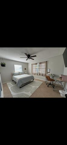 601 N Pennock Lane, Jupiter, FL 33458