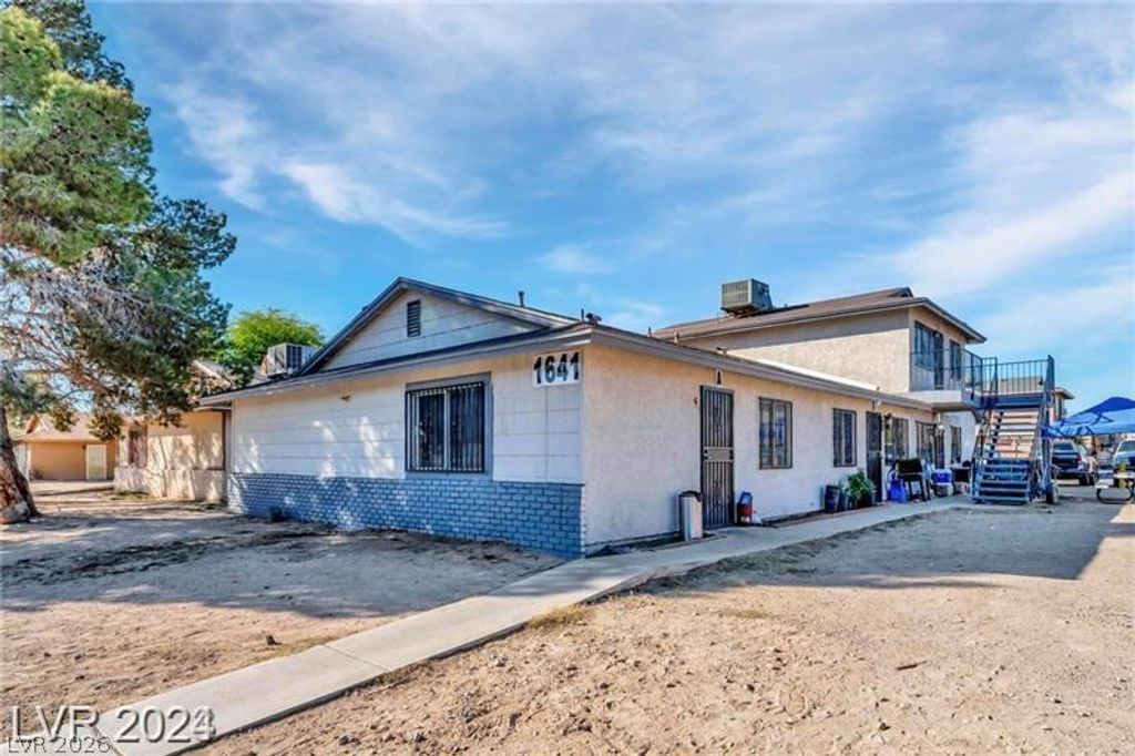 1641 North Lamont Street, Las Vegas, NV 89115 — exterior