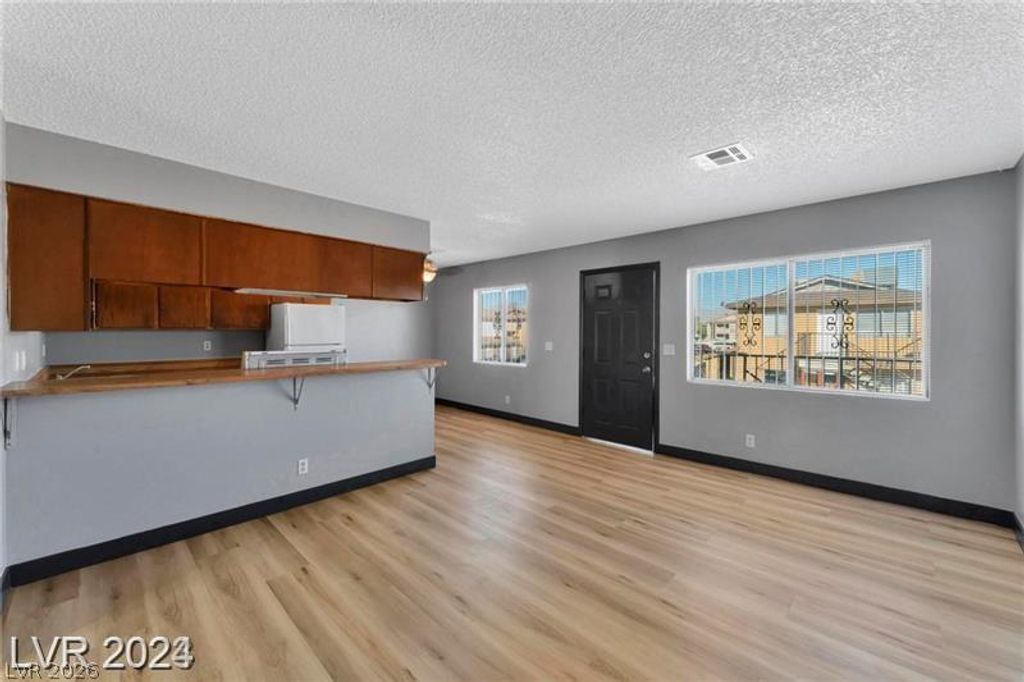 1641 North Lamont Street, Las Vegas, NV 89115 — photo 5