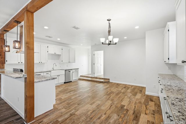 170 Hermine, San Antonio, TX 78212