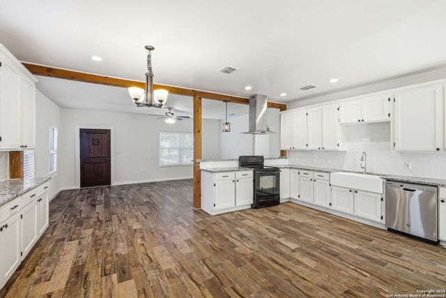 170 Hermine, San Antonio, TX 78212