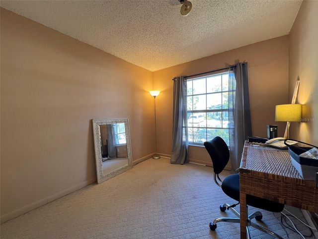 7715 WILLOW PARK DRIVE, Temple Terrace, FL 33637