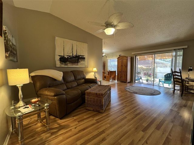 7715 WILLOW PARK DRIVE, Temple Terrace, FL 33637