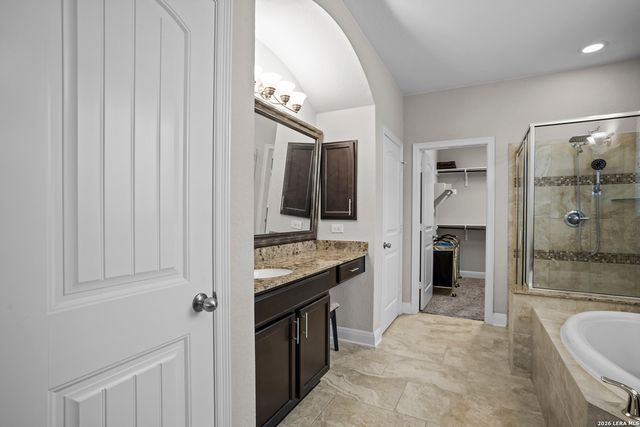 9031 La Junta, San Antonio, TX 78254