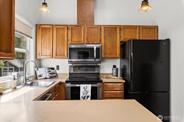 16721 6th Avenue SE, Bothell, WA 98012
