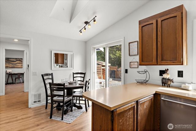 16721 6th Avenue SE, Bothell, WA 98012