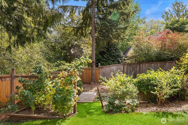 16721 6th Avenue SE, Bothell, WA 98012