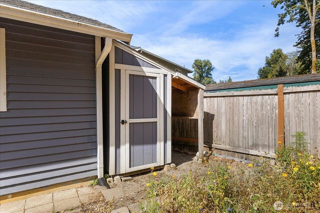 16721 6th Avenue SE, Bothell, WA 98012