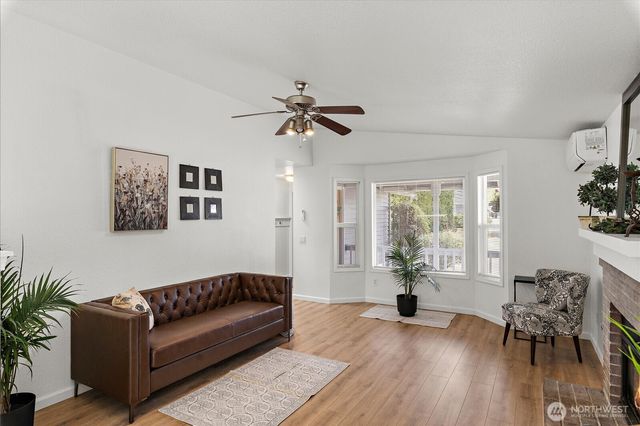 16721 6th Avenue SE, Bothell, WA 98012