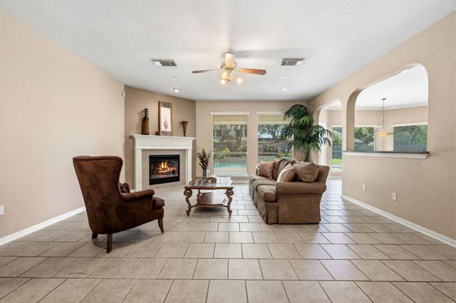 2903 Lacewood Court, Pearland, TX 77584