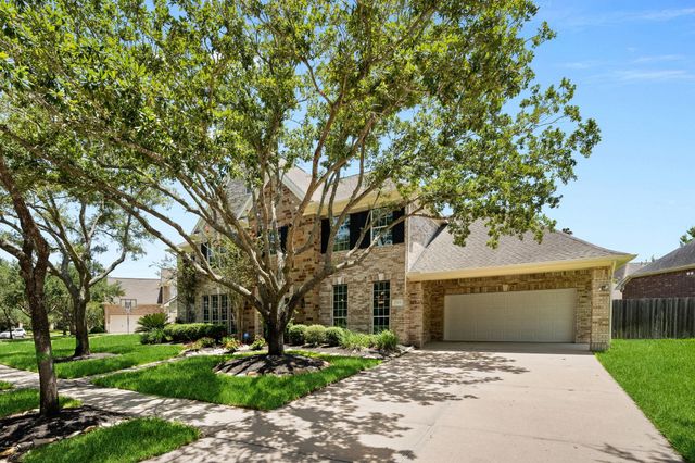 2903 Lacewood Court, Pearland, TX 77584