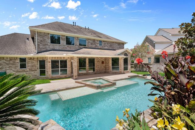 2903 Lacewood Court, Pearland, TX 77584