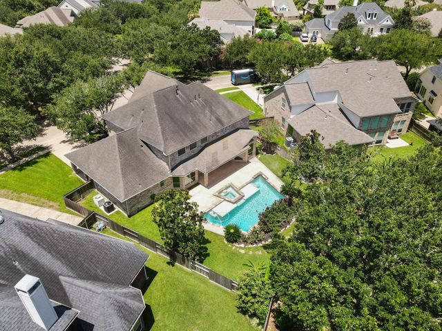 2903 Lacewood Court, Pearland, TX 77584