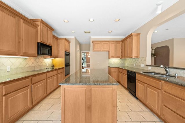 2903 Lacewood Court, Pearland, TX 77584