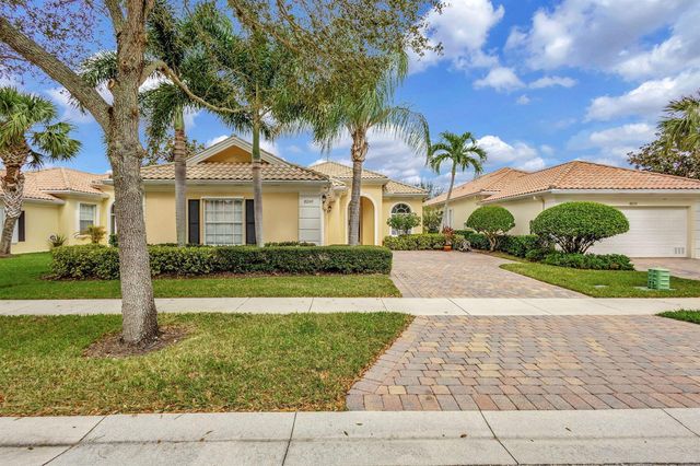 8241 Tobago Lane, Wellington, FL 33414