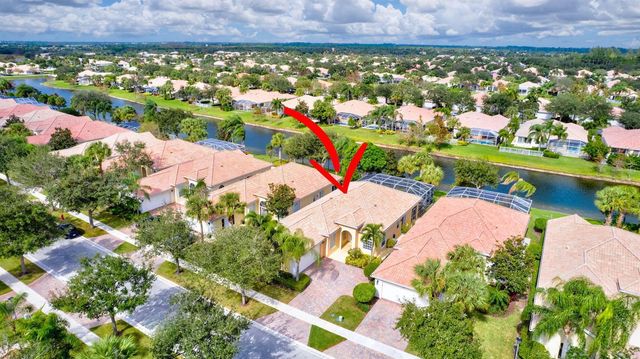 8241 Tobago Lane, Wellington, FL 33414