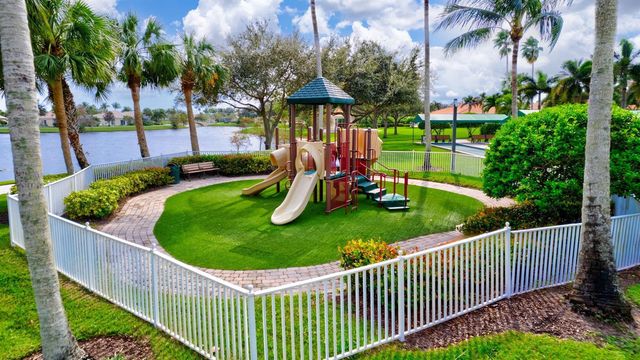 8241 Tobago Lane, Wellington, FL 33414