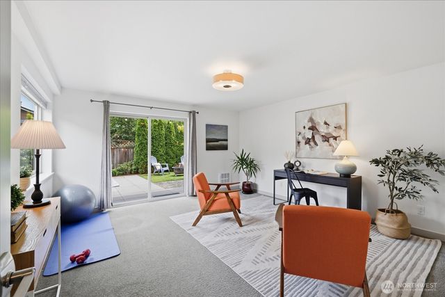 6114 8th Avenue NW, Seattle, WA 98107