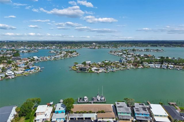 2307 BAY BOULEVARD, Indian Rocks Beach, FL 33785