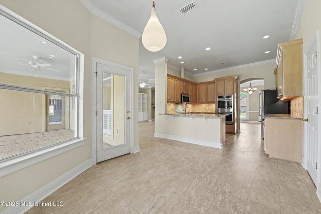 426 Carmargue Lane, Biloxi, MS 39531