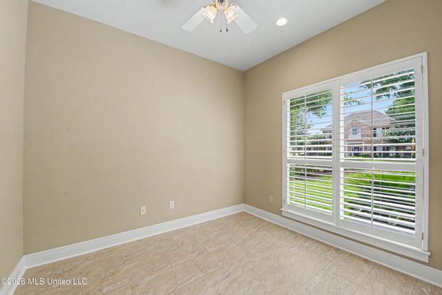 426 Carmargue Lane, Biloxi, MS 39531