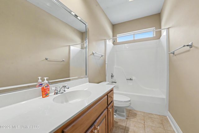426 Carmargue Lane, Biloxi, MS 39531