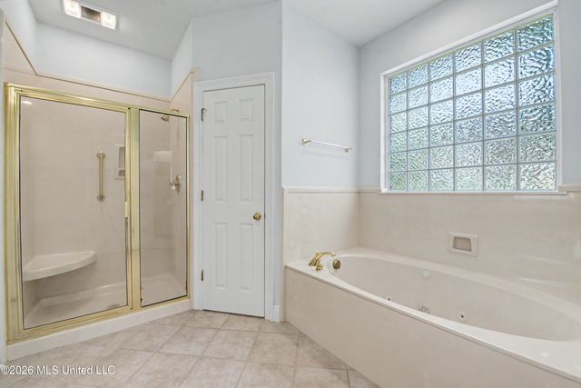 426 Carmargue Lane, Biloxi, MS 39531