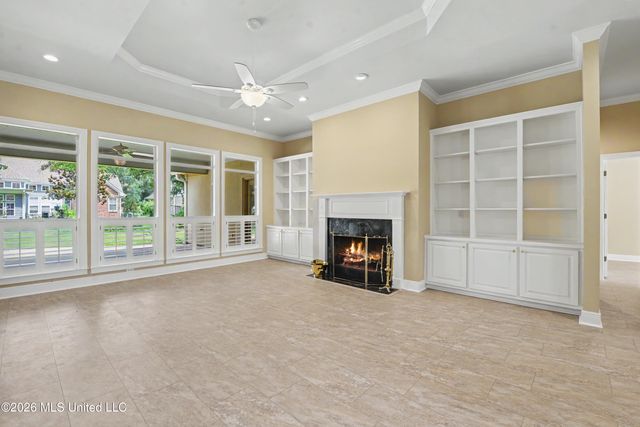 426 Carmargue Lane, Biloxi, MS 39531