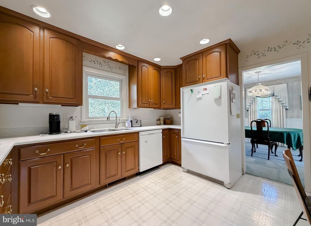 Image 16 of property listing at 22925 MAPLE RD, Lexington Park, MD 20653