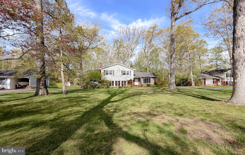 Image 3 of property listing at 22925 MAPLE RD, Lexington Park, MD 20653