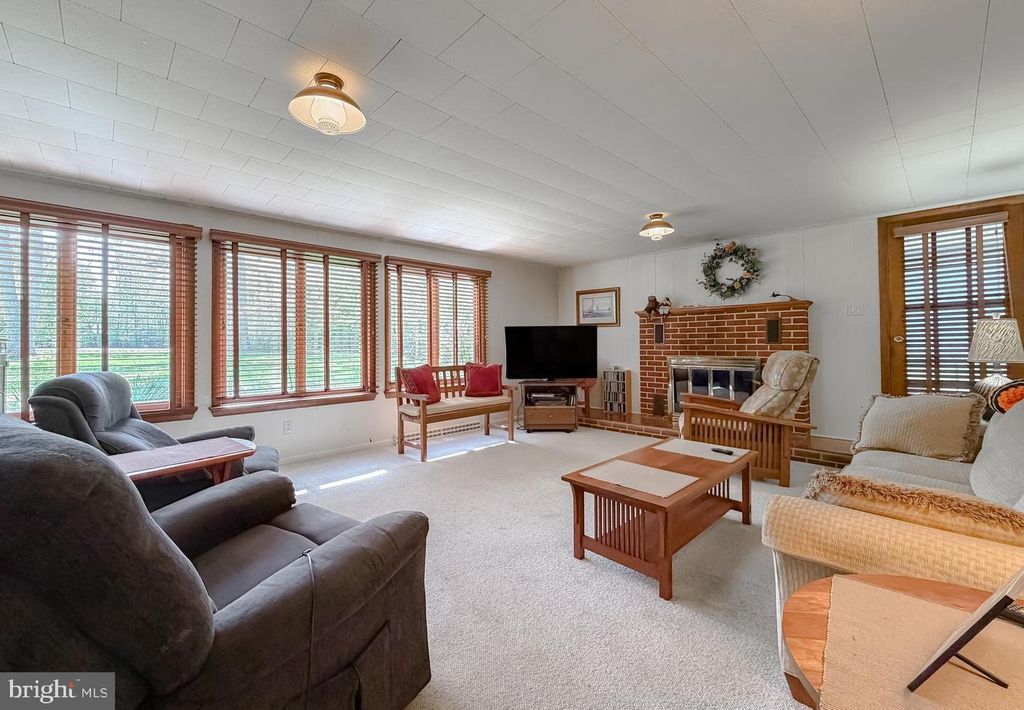 Image 34 of property listing at 22925 MAPLE RD, Lexington Park, MD 20653