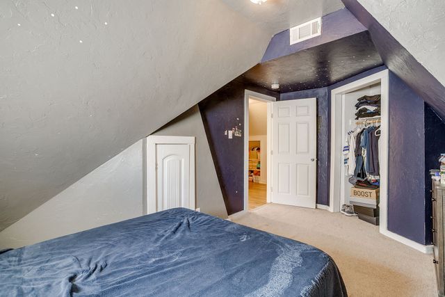 1804 Thomas Place, Fort Worth, TX 76107