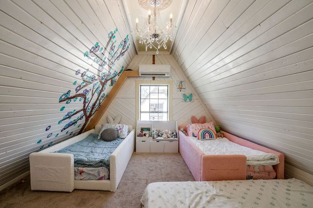 1804 Thomas Place, Fort Worth, TX 76107