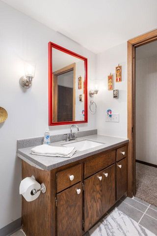 9411 Newgate Avenue N, Stillwater, MN 55082