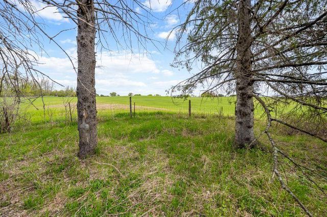 9411 Newgate Avenue N, Stillwater, MN 55082