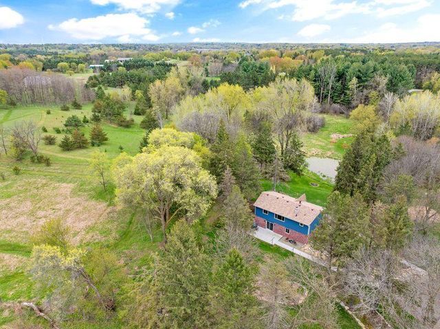 9411 Newgate Avenue N, Stillwater, MN 55082